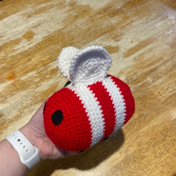 Valentines Crochet Bee - Picture 3 of 4